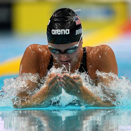 arena｜アリーナ｜kate douglass