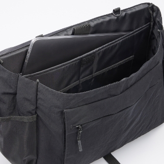 BAG COLLECTION 2023 SPRING&SUMMER | デサントブランド公式サイト BAG COLLECTION 2023 SPRING&SUMMER | デサントブランド公式サイト