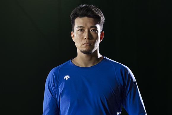 中央大学 デサント シャツ(白門バレーボーラーが魅せた 中央大学 デサント シャツ(白門バレーボーラーが魅せた