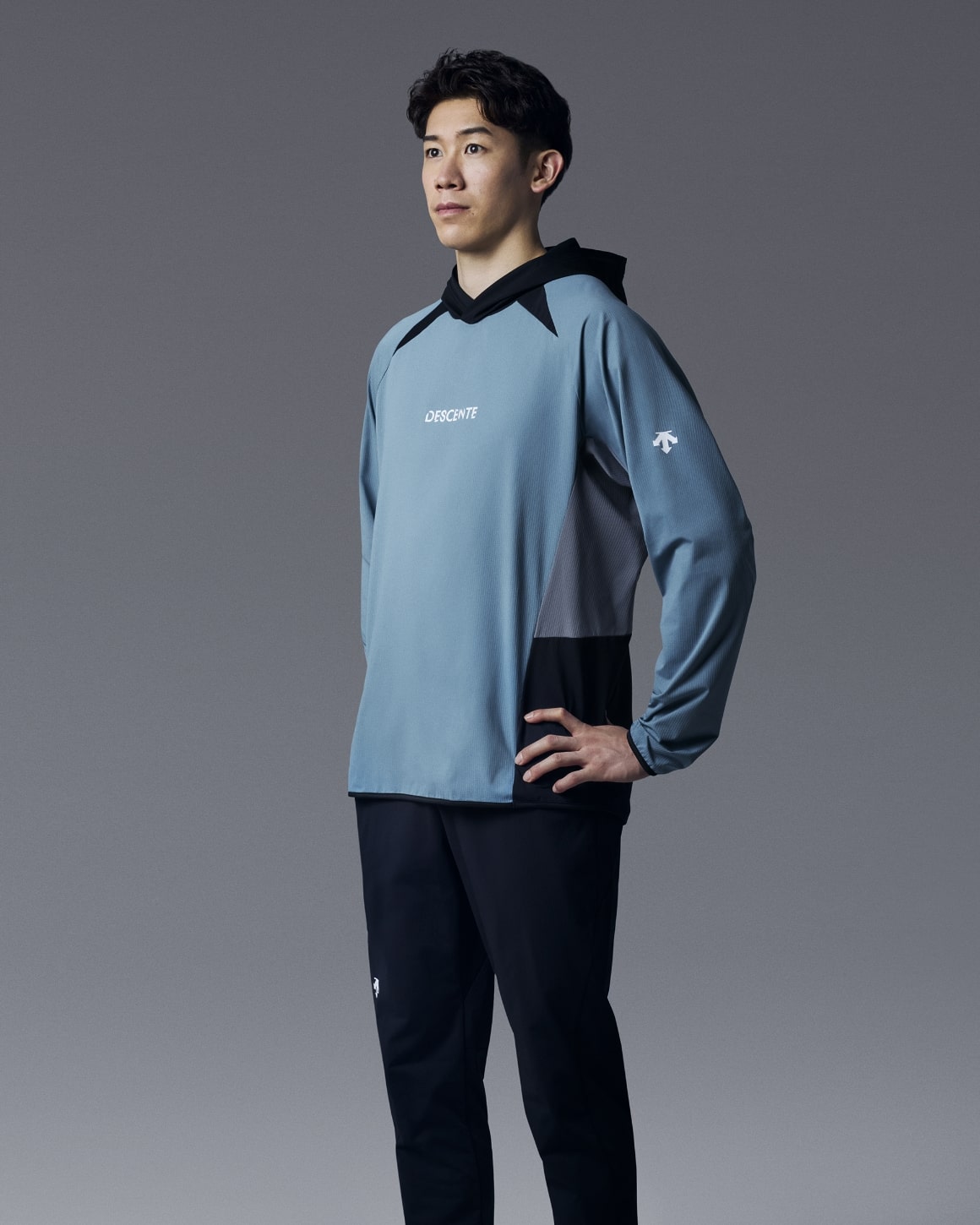 石川祐希着用バレーボールウェア特集 2024秋冬 | デサント公式 石川祐希着用バレーボールウェア特集 2024秋冬 | デサント公式