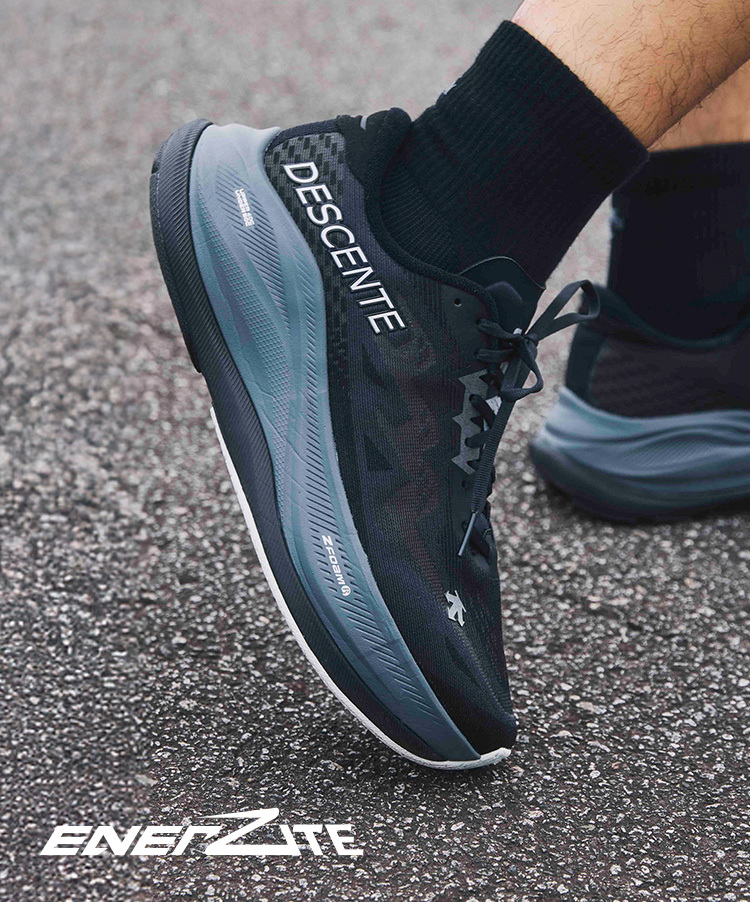 ランニングシューズ