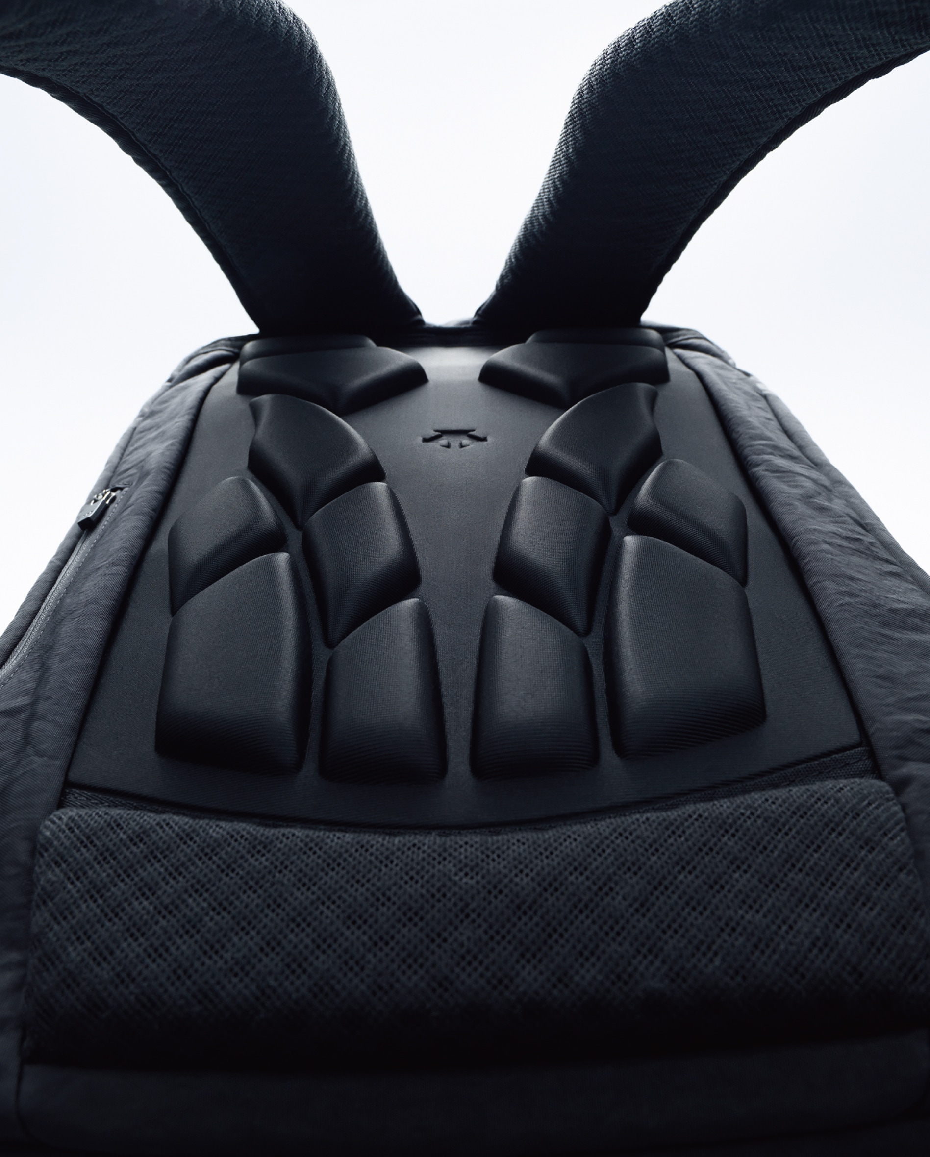 AERO STREAM｜背面構造