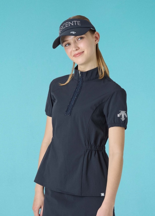 ハーフジップウーブン半袖シャツ（パフスリーブ×ペプラム）