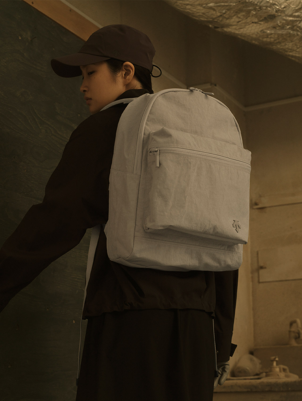 DAYPACK 20｜デイパック｜リュック｜デサント