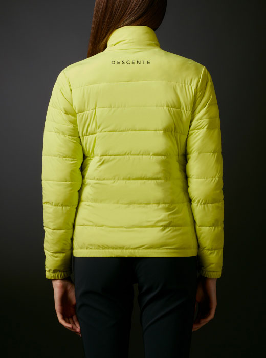 ナイロンストレッチ 中わたジャケット | デサントゴルフ公式