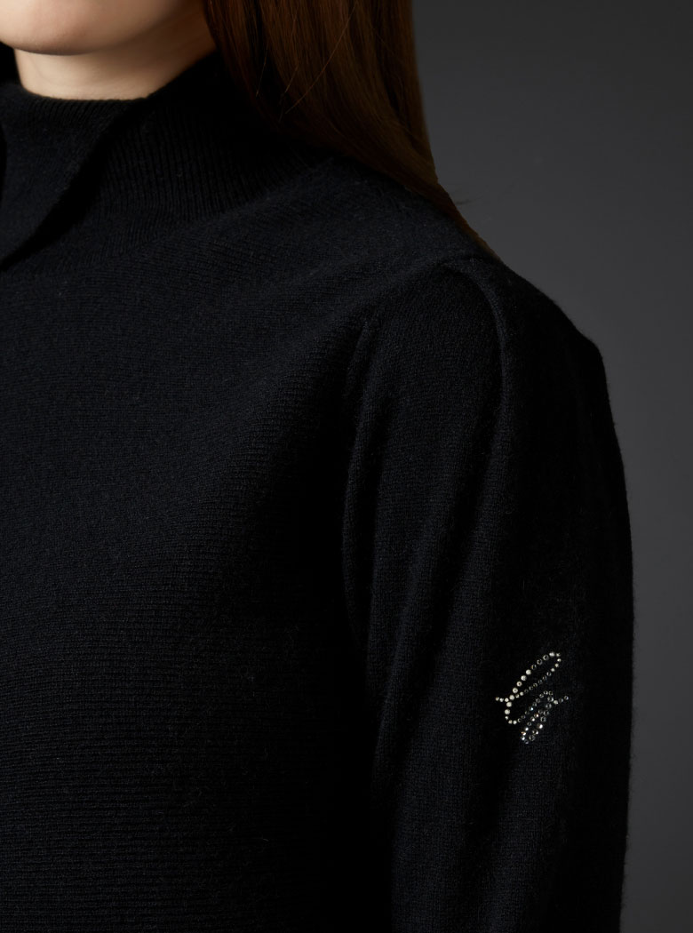 LUXE】カシミヤウールぺプラムセーター | デサントゴルフ公式