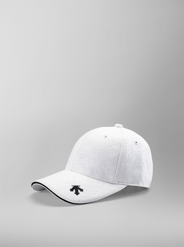 モノグラムエンボスキャップ（取り外し式HEATNAVIライナー＆イヤー