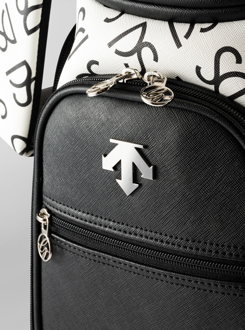 デサントゴルフ レディース キャディバッグ(8.5型) グラフィックデザイン デサントゴルフ レディース キャディバッグ(8.5型) グラフィック