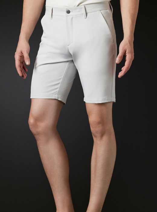 【入手困難】デサントゴルフ 2WAY ストレッチ ショートパンツ W79 カーキ 入手困難】デサントゴルフ 2WAY ストレッチ ショートパンツ W79
