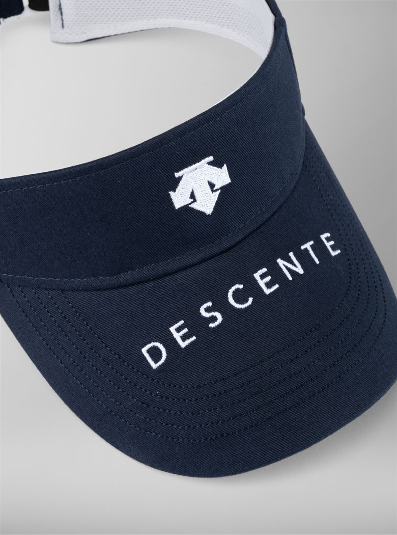 DESCENTE - 【 新品 タグ付 】DESCENTE サンバイザー 黒 ロゴ ゴルフ 刺繍 DESCENTE - 【 新品 タグ付 】DESCENTE サンバイザー 黒 ロゴ