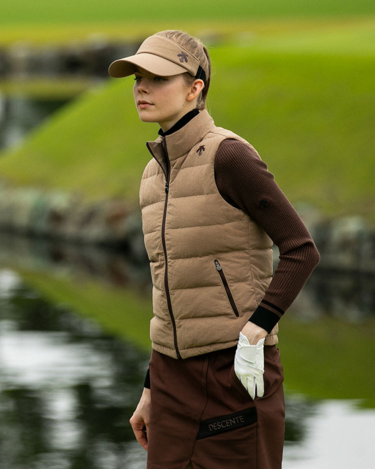 デサントゴルフ上下セット美品 2024 Summer Collection | デサントゴルフ（DESCENTE GOLF