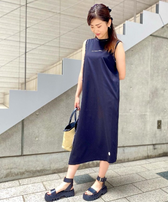 楽ちんワンピース 公式 ランバン スポール Lanvin Sport コーディネート デサントストア Descente Store