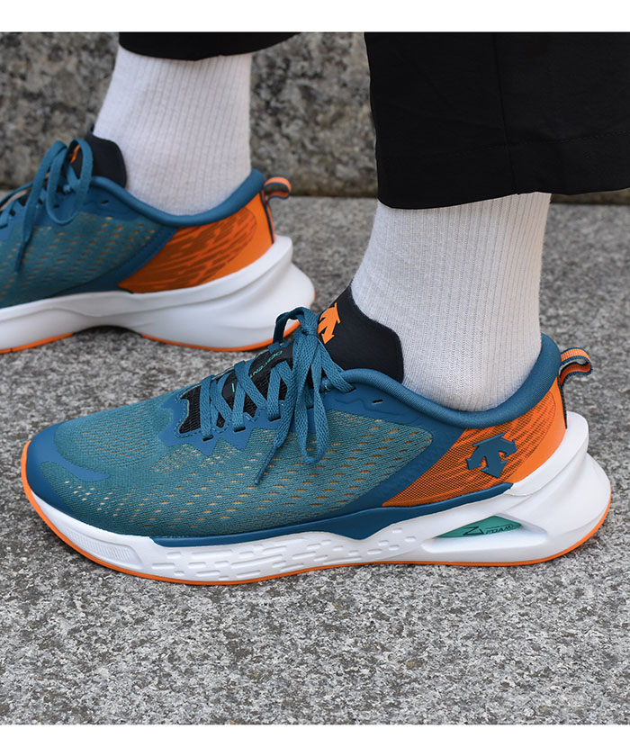 Descente Shoes 公式 デサント Descente コーディネート デサントストア Descente Store