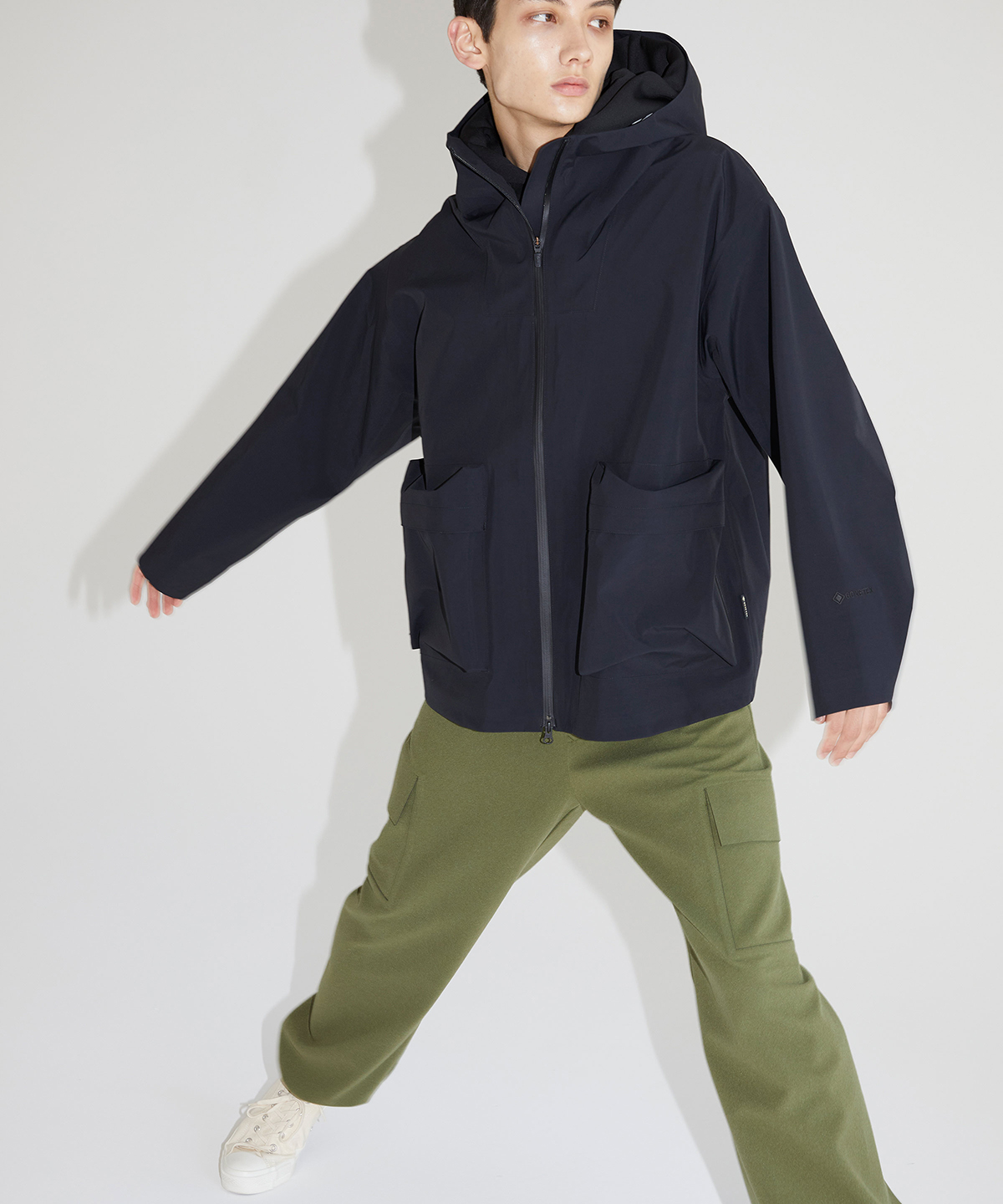 yPAUSEzGORE-TEX  HOODED BLOUSON