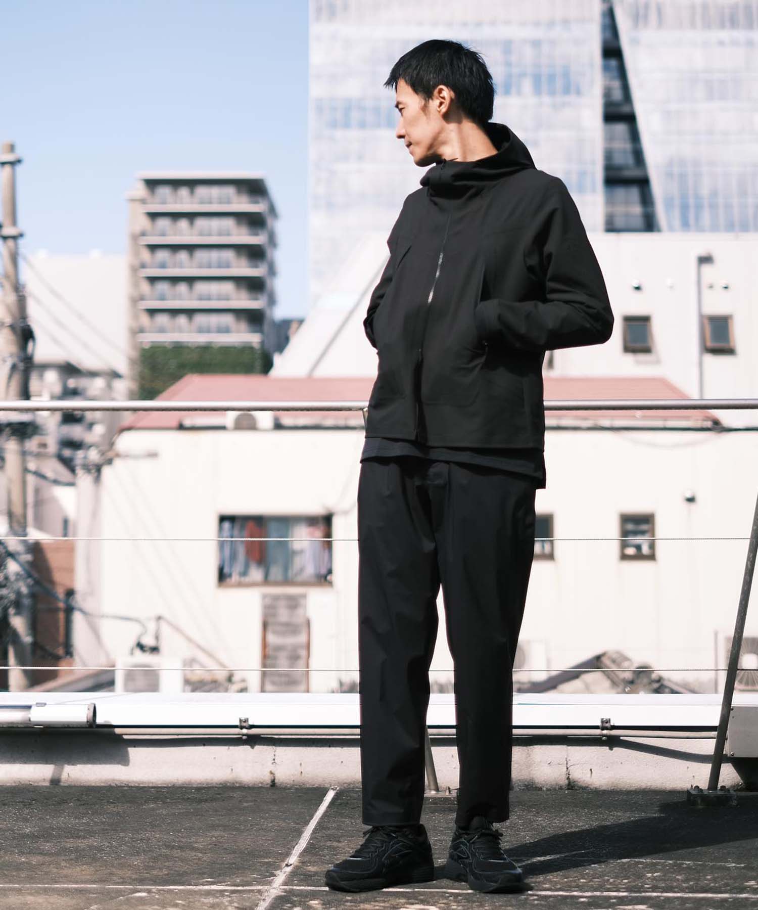 【ALLTERRAIN】HARD SHELL PANTS 【公式】デサント（DESCENTE） コーディネート｜デサントストア