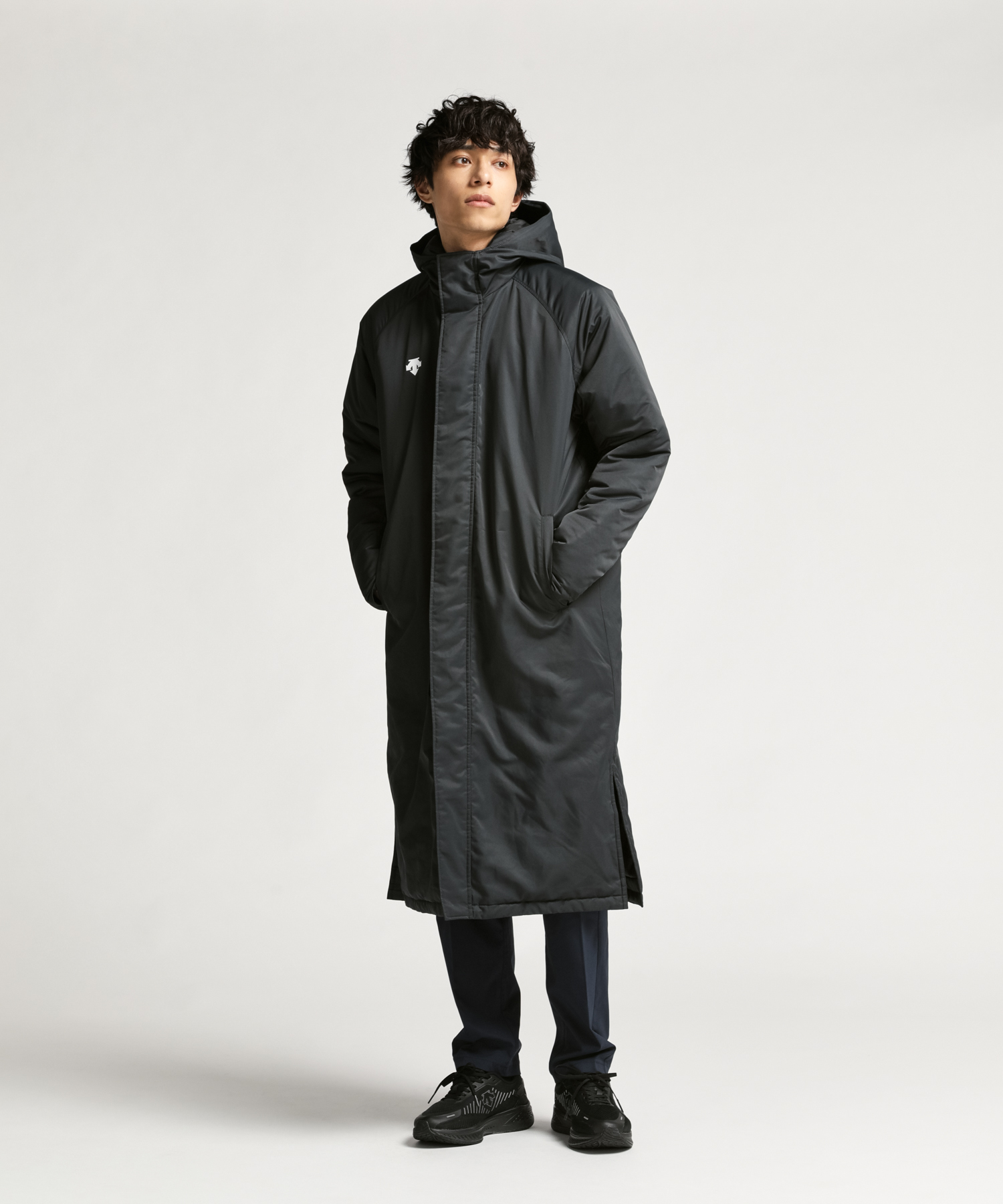 期間限定お値下げ！未使用品！DESCENTE ロングコート