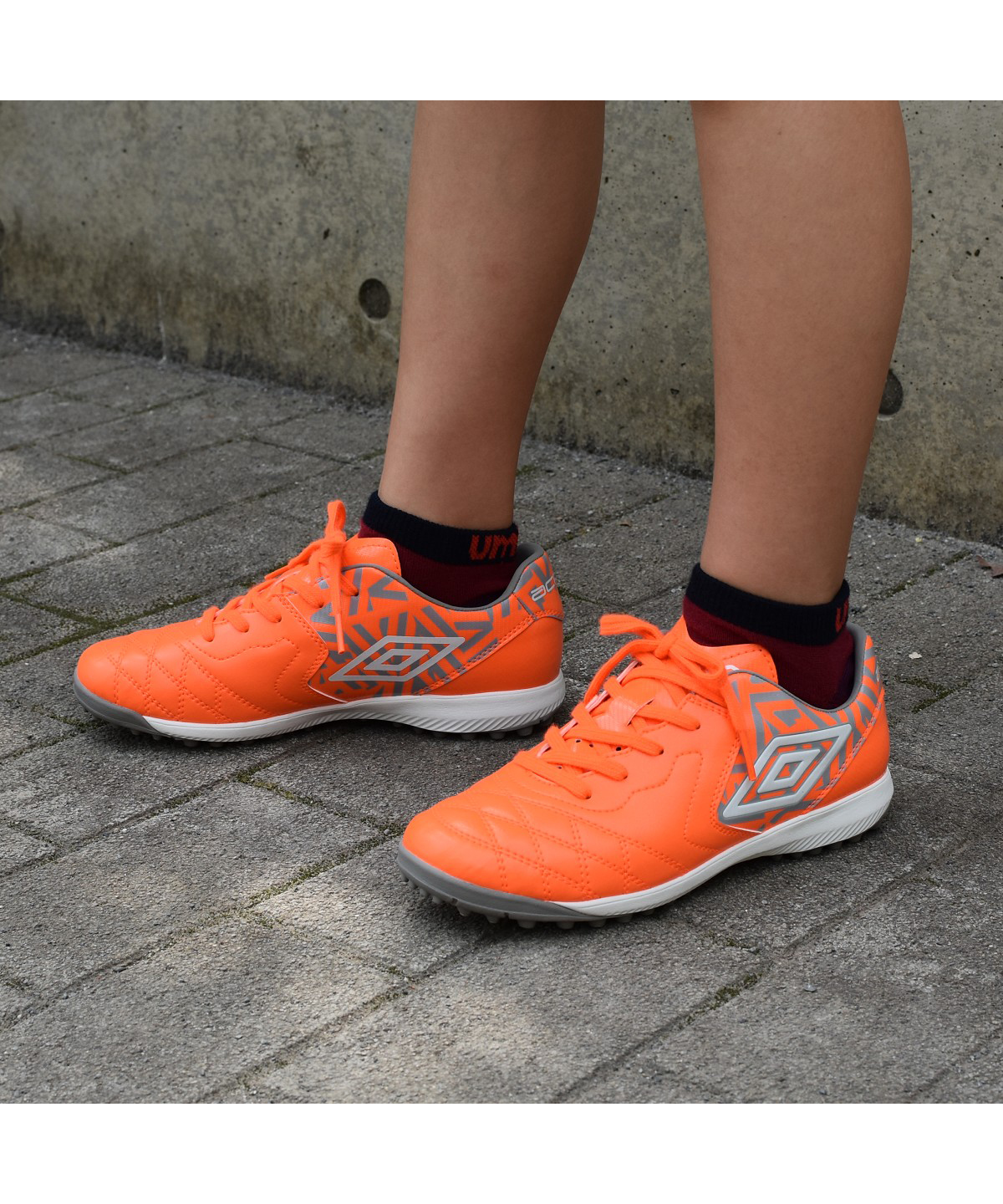 人工皮革 Acrシーティーtr Jr Wide ジュニア用 トレーニングシューズ ワイド幅広モデル デサント公式通販 デサントストア Descente Store