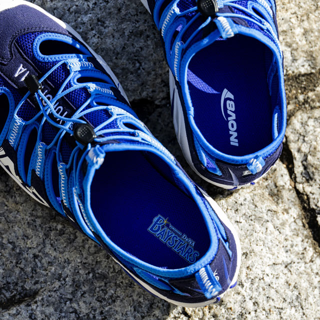 横浜DeNAベイスターズコラボのイノヴェイトアウトドアサンダル