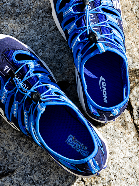 横浜DeNAベイスターズコラボのイノヴェイトアウトドアサンダル