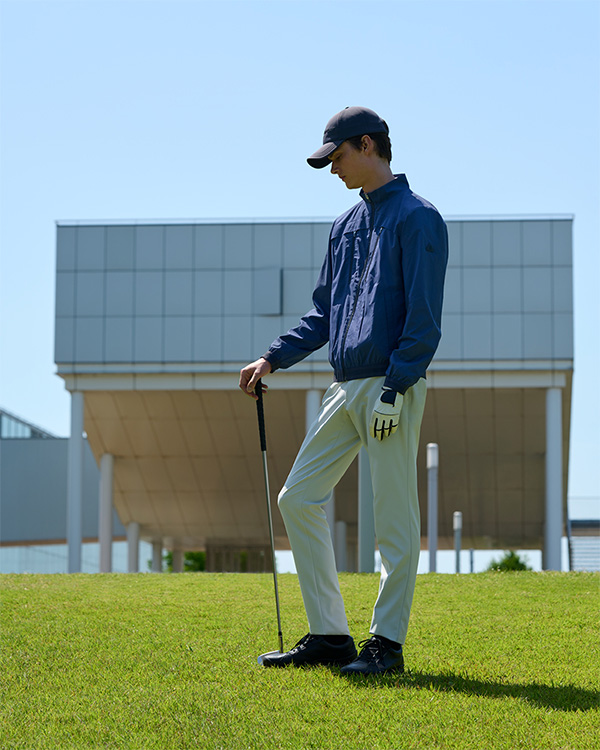 ラウンド  美品✨ 美品✨ ランバン 総柄 ランバンスポール ダウンの通販 レディースウェア