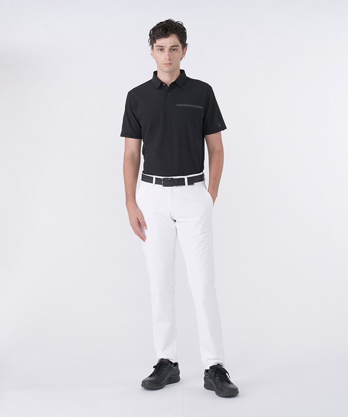 トップスの半袖シャツは、デサントで独自に開発された、レーザー裁断と超音波接着縫製によるORI-ERI（オリエリ）を採用。
これにより、襟元に高級感とシャープな印象が生まれ、洗練されたゴルフスタイルを演出します。
ボトムスのロングパンツは、吸汗速乾とストレッチ性を兼ね備え、高い透け防止と洗濯時の汚れの落ちやすさに優れた機能【KEEP CLEAN/キープクリーン】を持ち合わせ白にこだわった神白素材を使用しています。
各アイテムはプレゼントにもおすすめです。