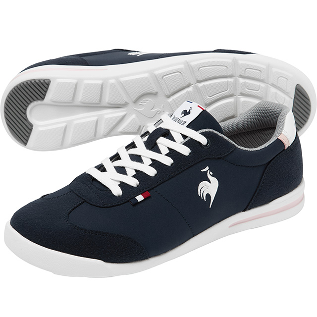 芳根京子さん着用_大人きれいめスニーカー