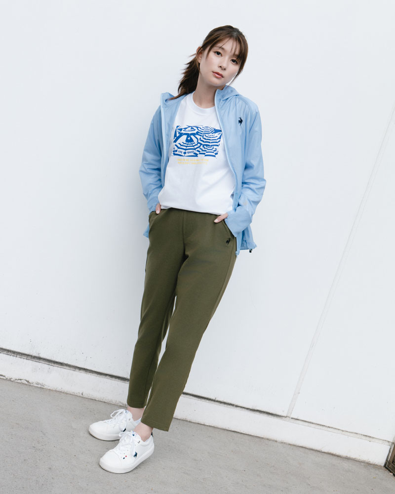 芳根京子着用のポケッタブルUVカットウィンドジャケット きれいめ春アウター｜スポーツウェア