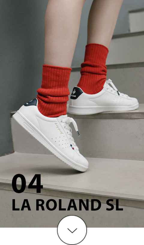 根京子さん着用_大人きれいめスニーカー  LA ROLAND SL