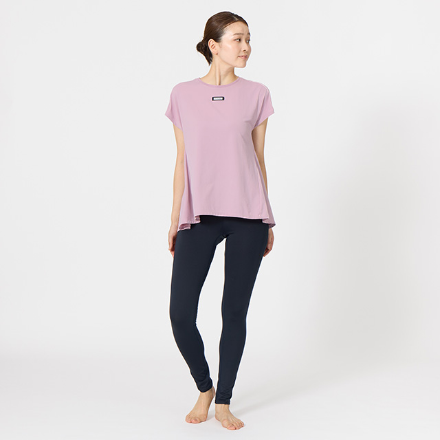 UVカット(UPF50+)機能付きのレディーススポーツタイツ。ヨガやピラティスにおすすめなルコックスポルティフのロングタイツ