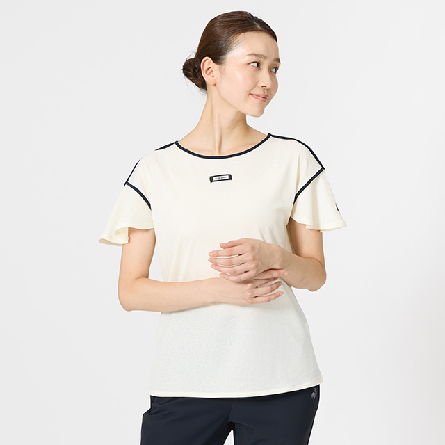 透け感がおしゃれなシアー素材のヨガTシャツ。袖フレアで二の腕をカバーするルコックスポルティフの半袖トップス