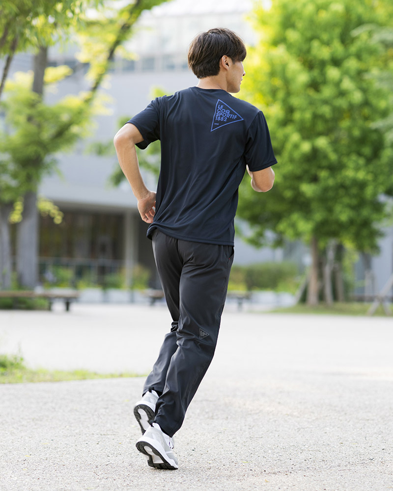 島袋将着用のLCS Essential半袖Tシャツおしゃれなメンズスポーツウェア