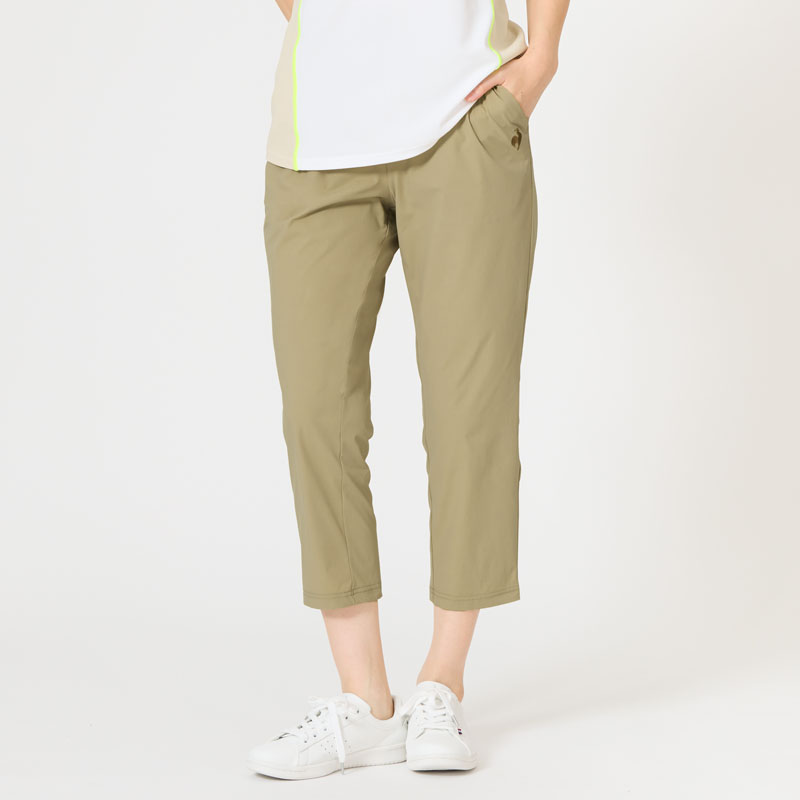 日本人の体型に合わせた、きれいなシルエットで動きやすい、レディースパンツ/エアスタイリッシュパンツ