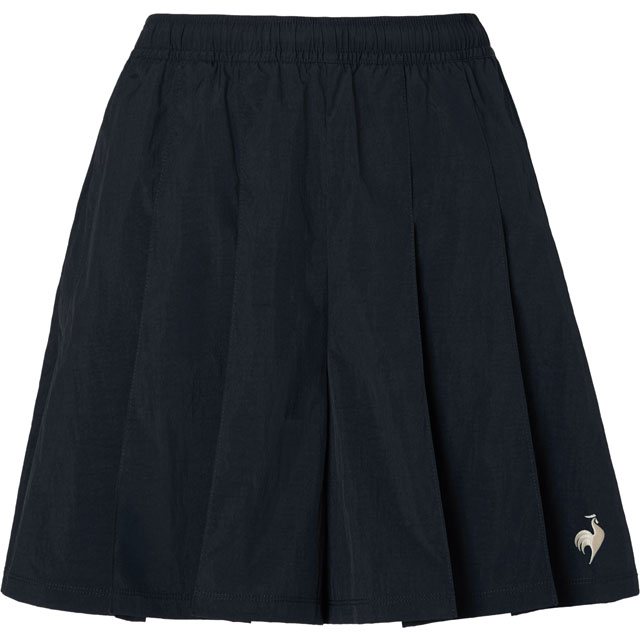 大人のスポーツカジュアルコーデ