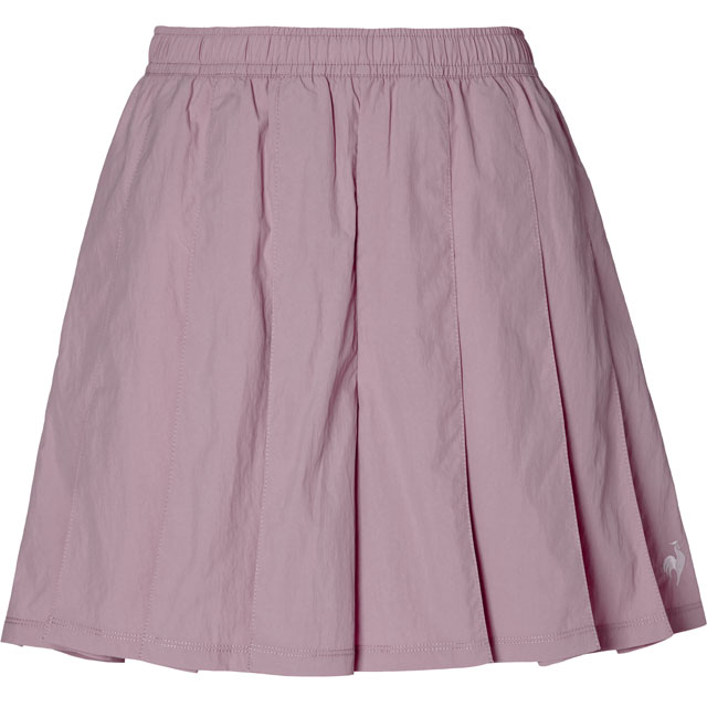 大人のスポーツカジュアルコーデ