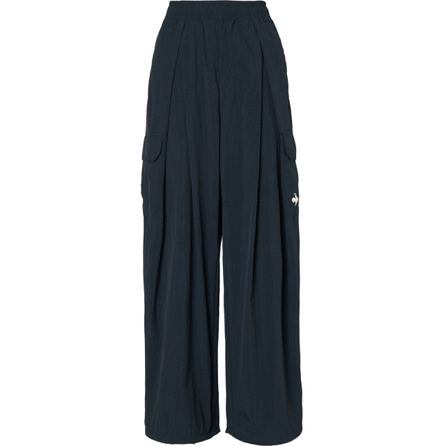 大人のスポーツカジュアルコーデ