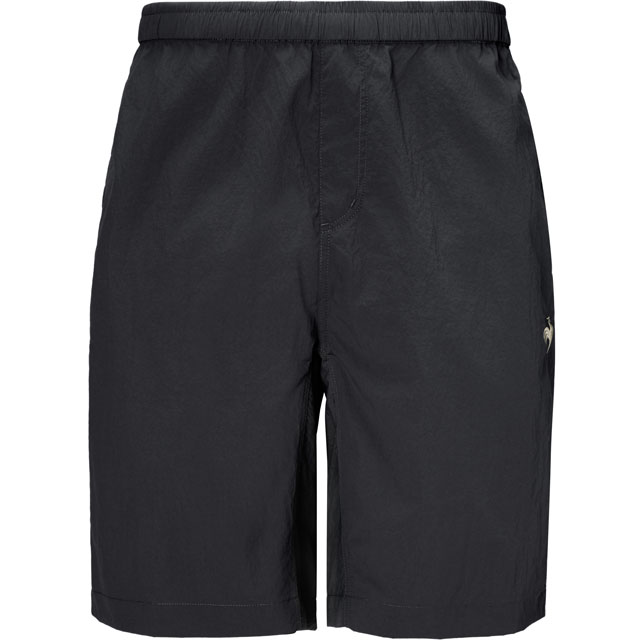 大人のスポーツカジュアルコーデ