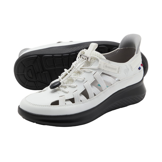 ホワイト/シルバー さっと履ける軽量サマースニーカー