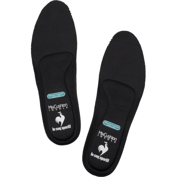 大人の歩みに寄り添う、 快適な履き心地