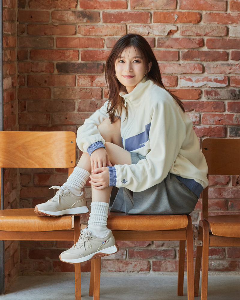 芳根京子さん着用_秋の新作シューズ | ルコックスポルティフ公式