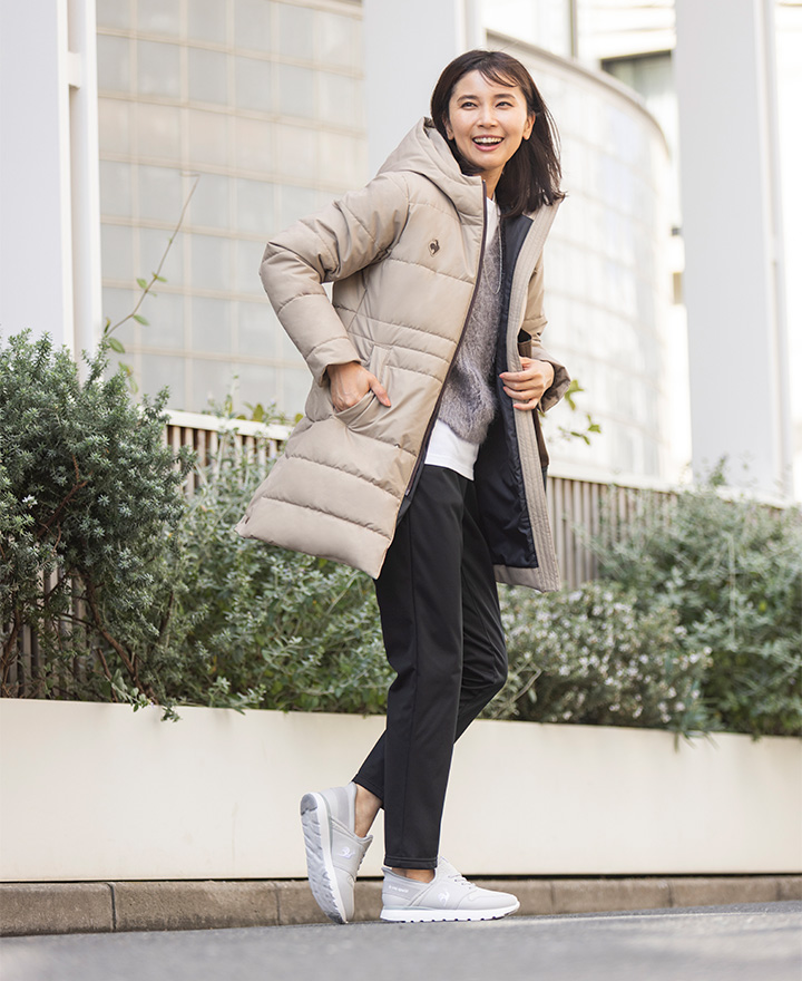 STYLE04（10分丈防風保温テーパード）：ルコックスポルティフのエアスタイリッシュパンツ10分丈ボンディングフリース素材防風保温レディーステーパードパンツ画像。