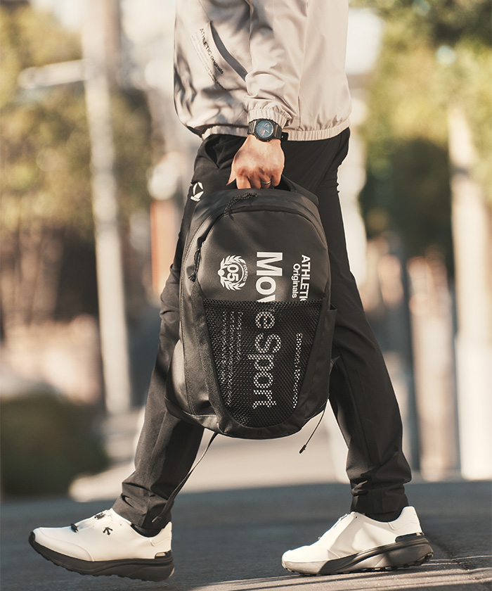 ムーブスポーツ　ビジネスリュック、ジムバッグ
