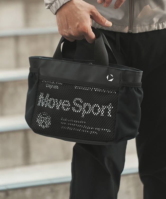 ムーブスポーツ　ジムやゴルフにもおすすめするミニトートバッグ