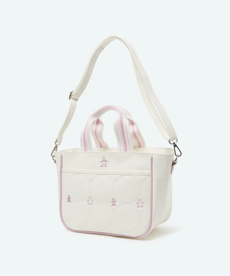 ペンギン刺繍が散りばめられたカートバッグ