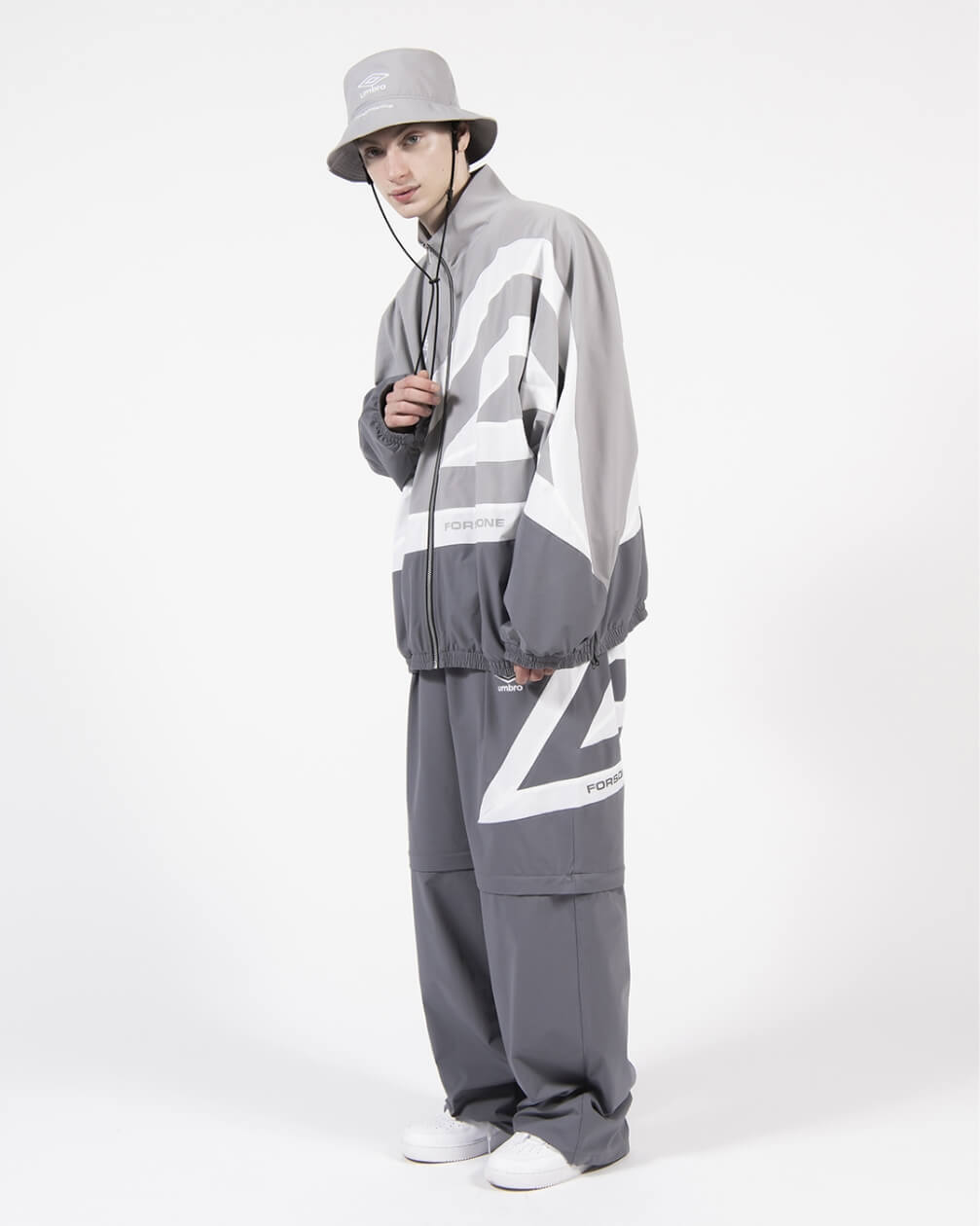 UMBRO × FORSOMEONE|アンブロ公式|UMBRO UMBRO × FORSOMEONE|アンブロ公式|UMBRO
