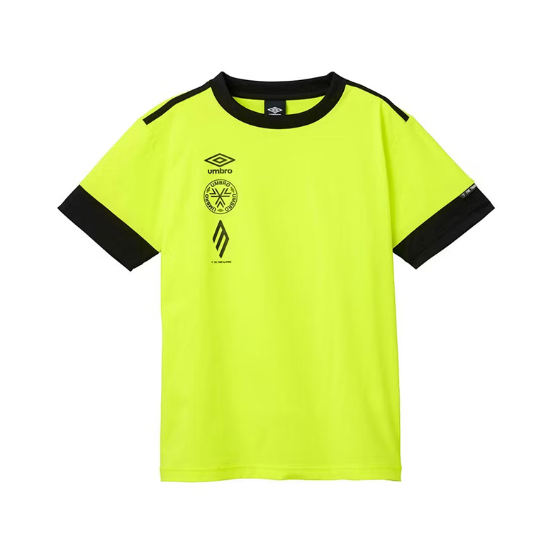 ジュニアグラフィックプラクティスシャツ ジュニアサッカー半袖Tシャツ商品ページ