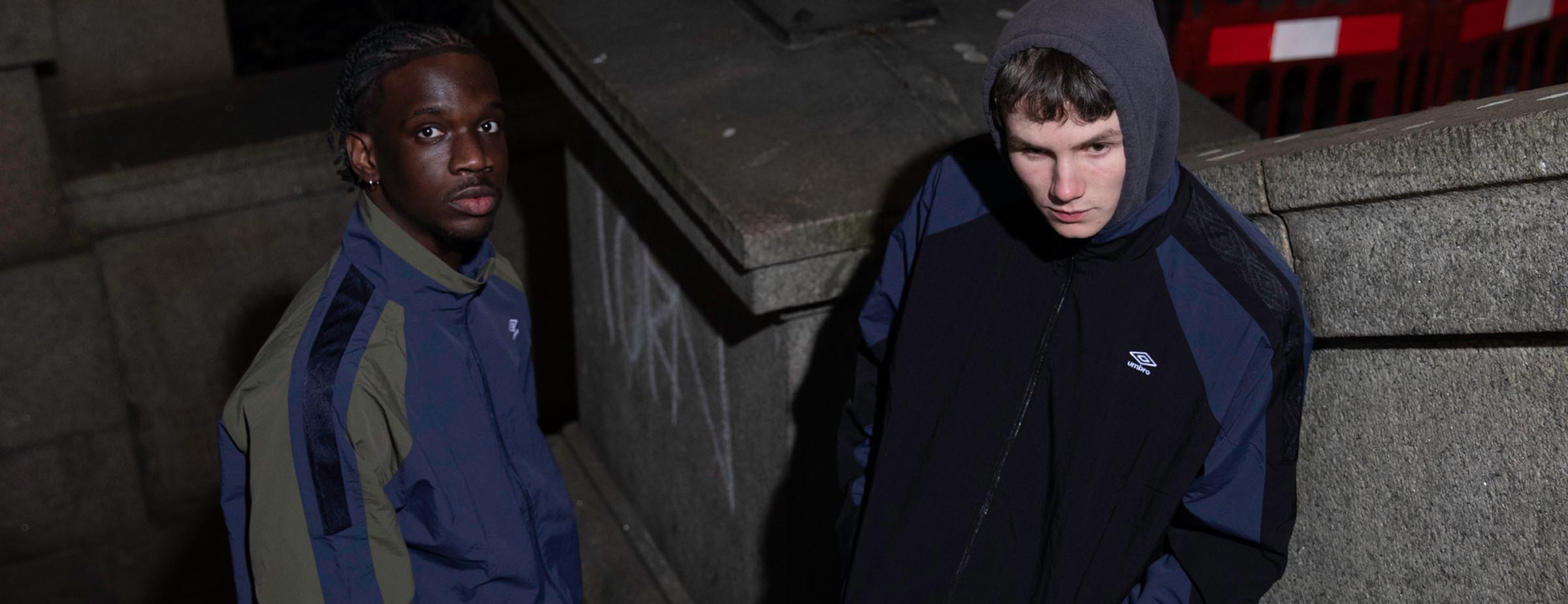 サッカーブランドアンブロのアウェイデイズコレクションの秋冬新作アイテム販売開始｜サッカーをするときも日常でも着用できるアイテム