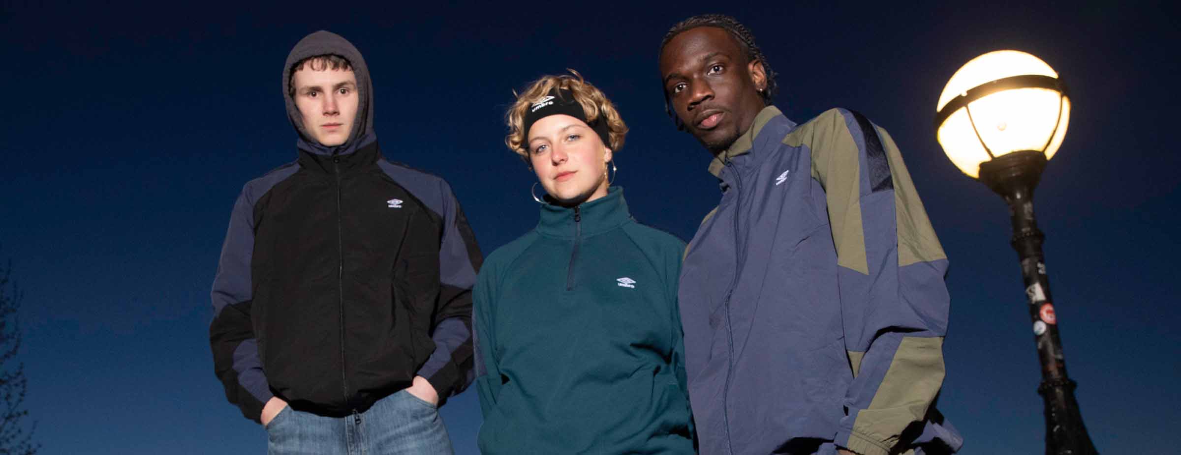 サッカーブランドアンブロのアウェイデイズコレクションの秋冬新作アイテム販売開始｜サッカーをするときも日常でも着用できるアイテム