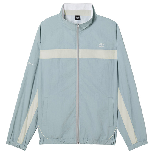 サッカーブランドアンブロの黄色のスウェットパーカー