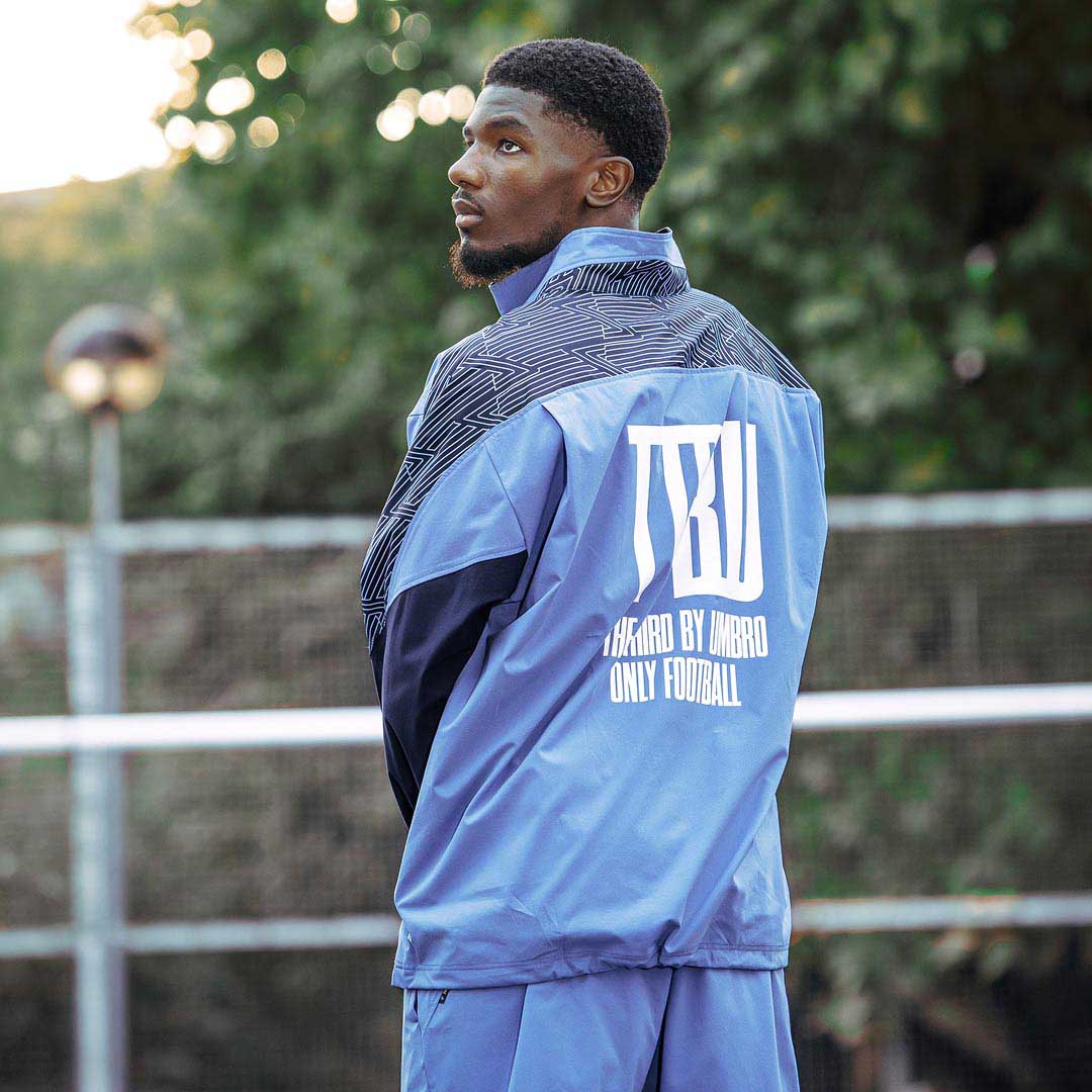 THE THIRD by UMBRO ザ サード バイ アンブロ｜アンブロ公式｜UMBRO