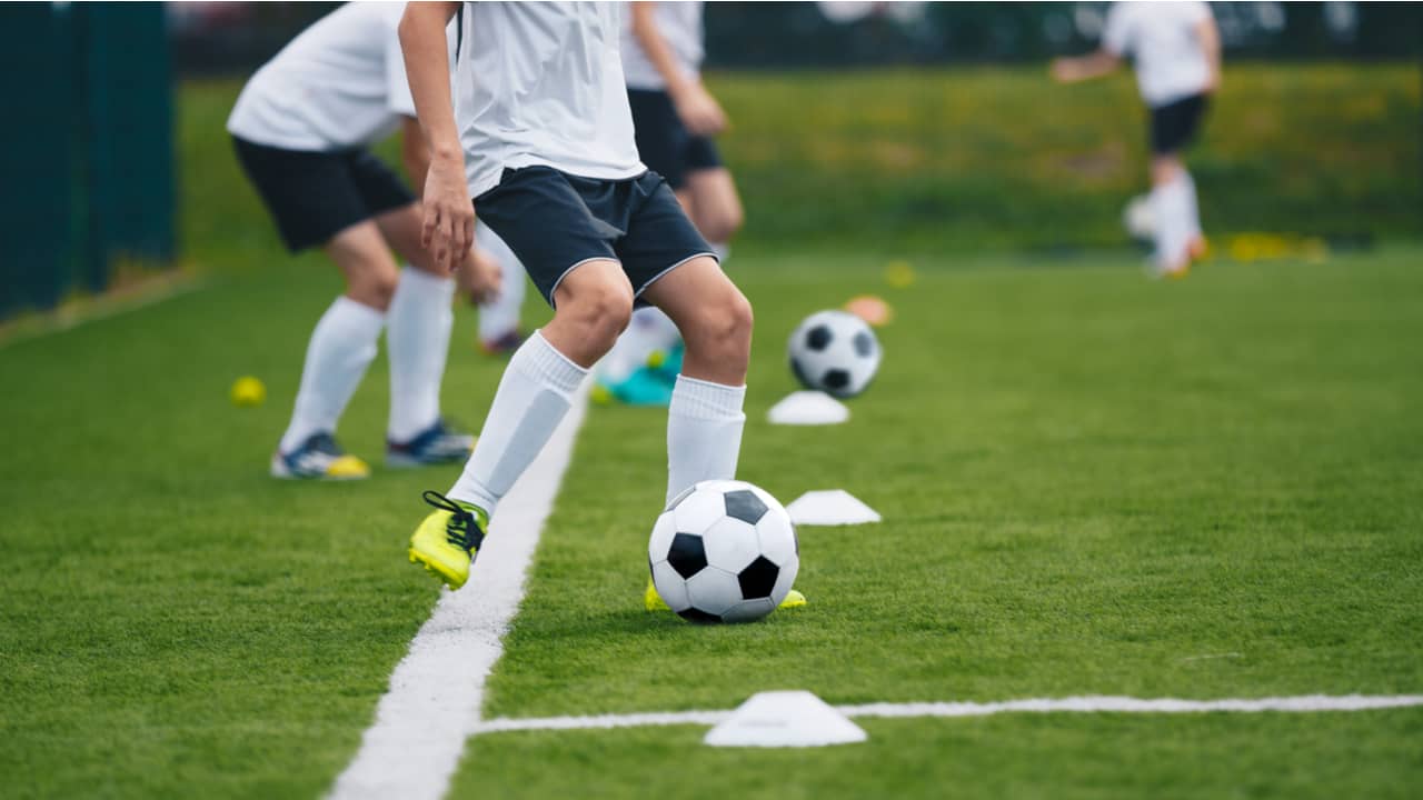 サッカー用スパイクの種類